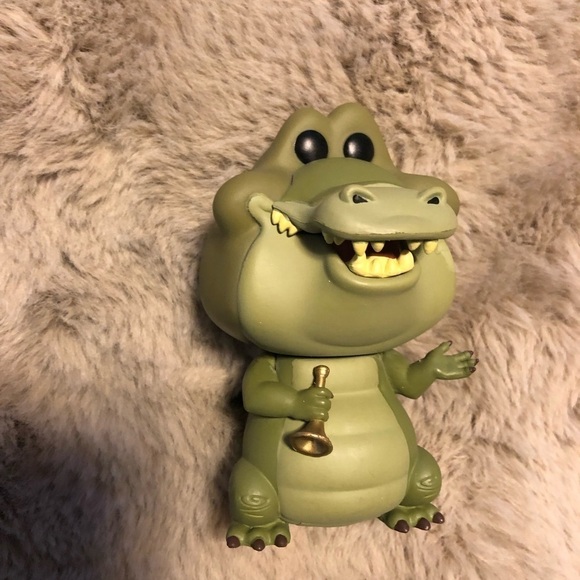 Funko Princess Tiana and Louis The Alligator Princess and The Frog Vinyl Figures - Picture 4 of 6